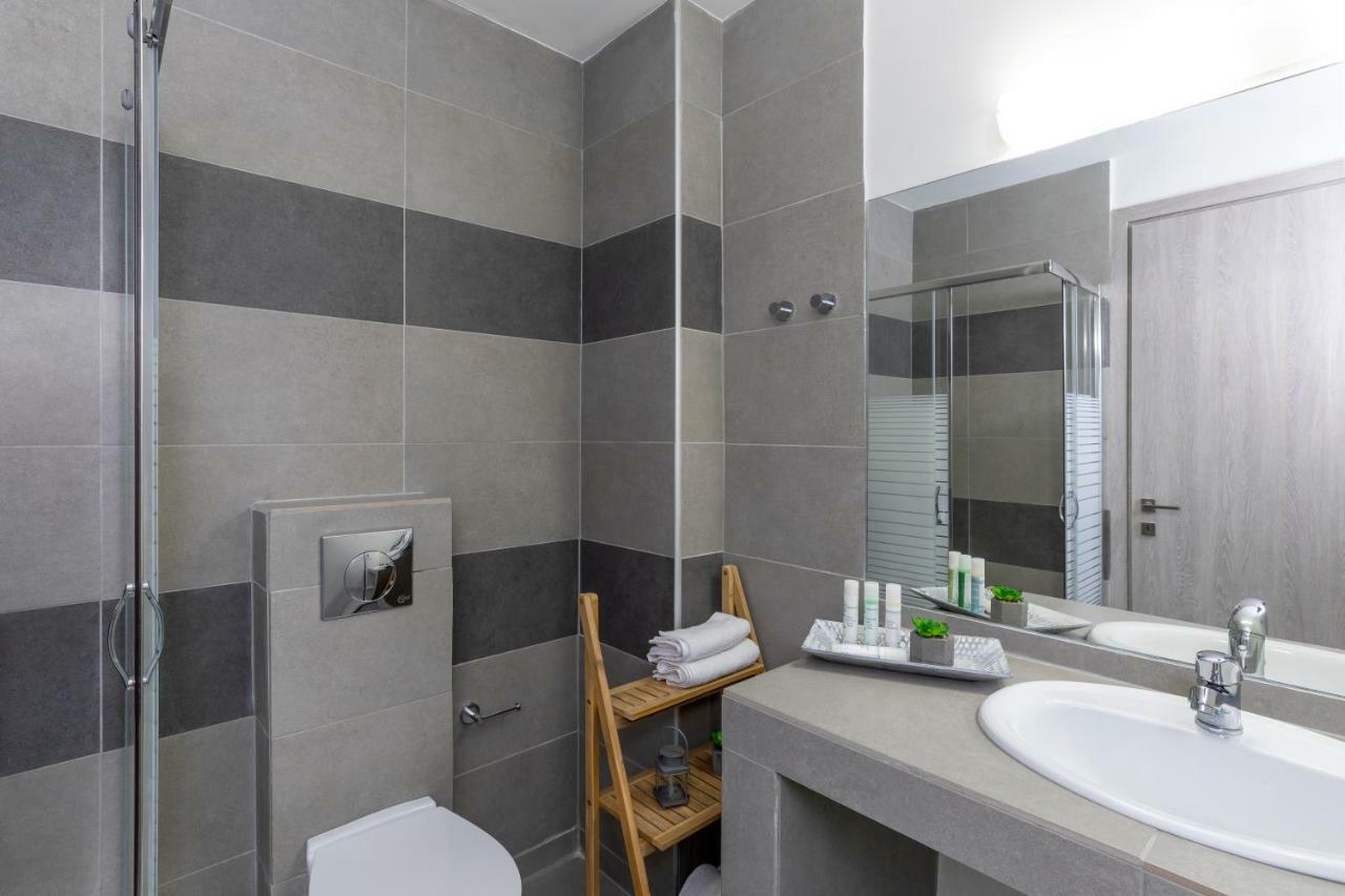 Rose Central Master Bedroom Apartment Rhodes City Dış mekan fotoğraf